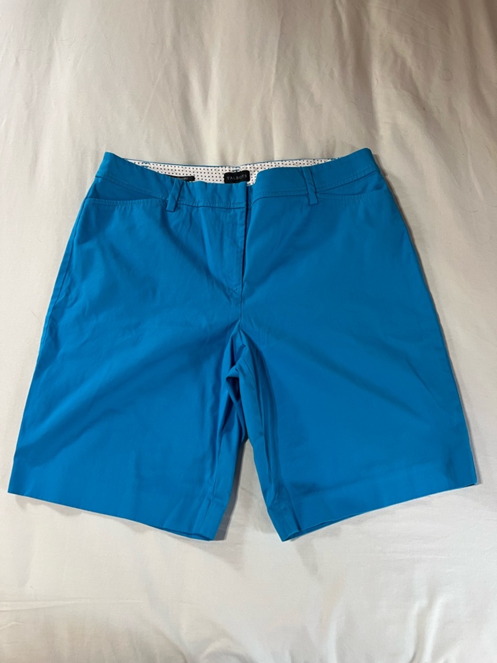 Talbots Classic Aqua Blue Perfect Shorts 10 ½” Length